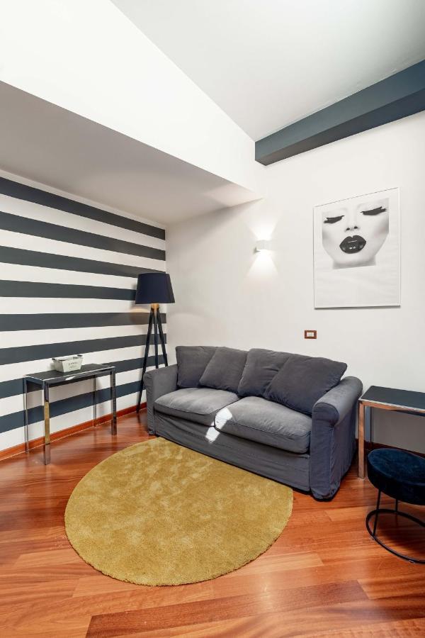 Vasca Idromassaggio, Appartamento Incantevole Sanremo Bagian luar foto